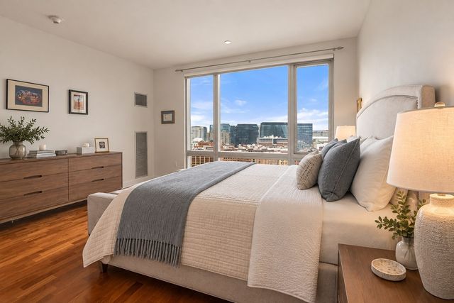 500 Atlantic Ave 16M, Boston, MA 02210