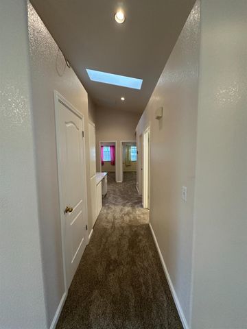 2260 E Niles Avenue, Fresno, CA 93720