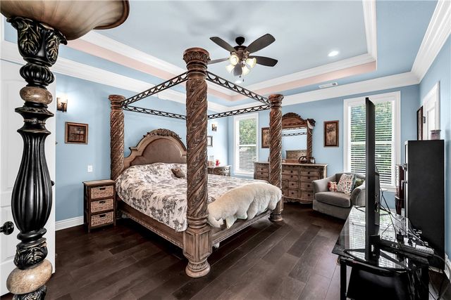 4010 NE Miner Court, Bentonville, AR 72712