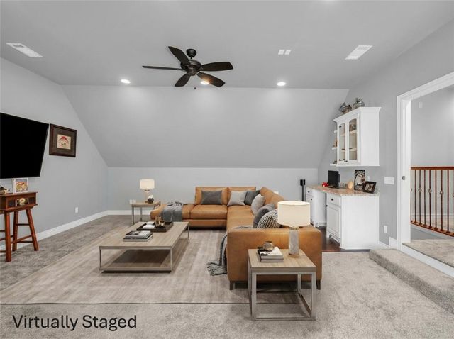 4010 NE Miner Court, Bentonville, AR 72712