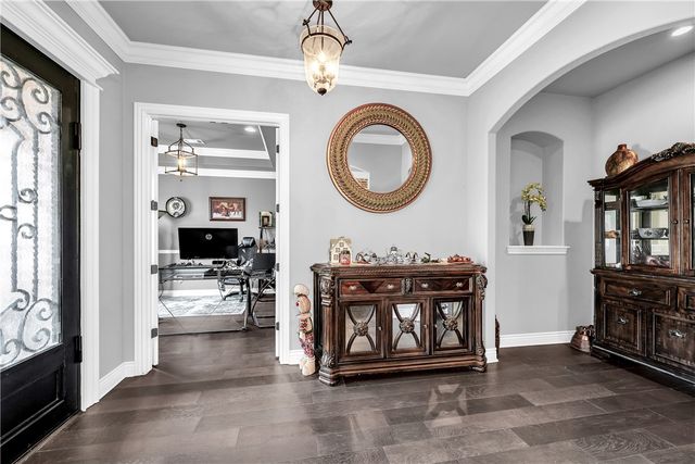 4010 NE Miner Court, Bentonville, AR 72712