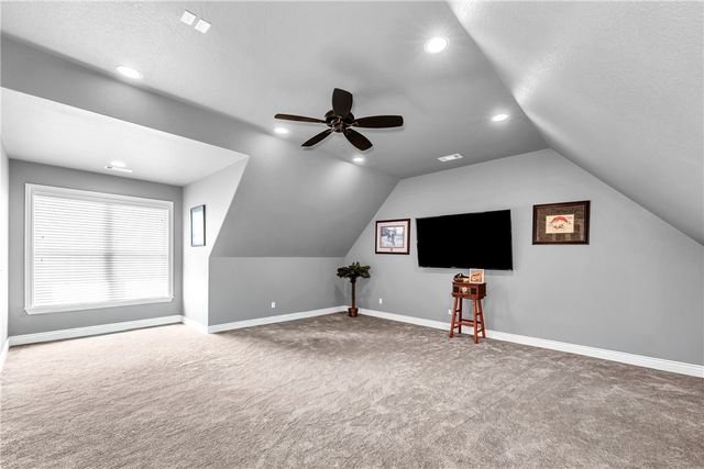 4010 NE Miner Court, Bentonville, AR 72712