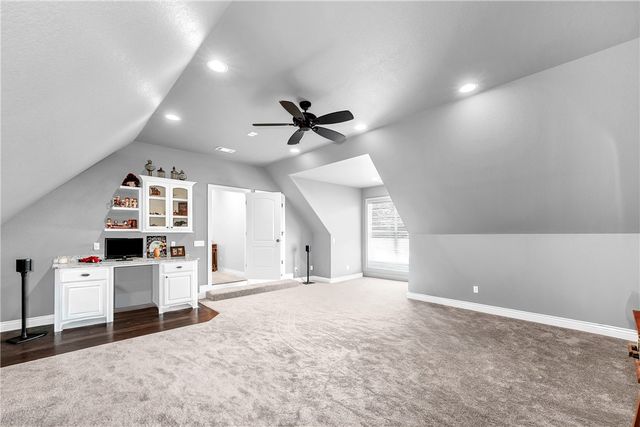 4010 NE Miner Court, Bentonville, AR 72712