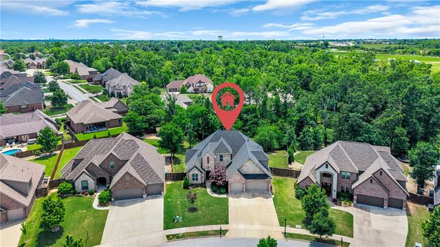 4010 NE Miner Court, Bentonville, AR 72712