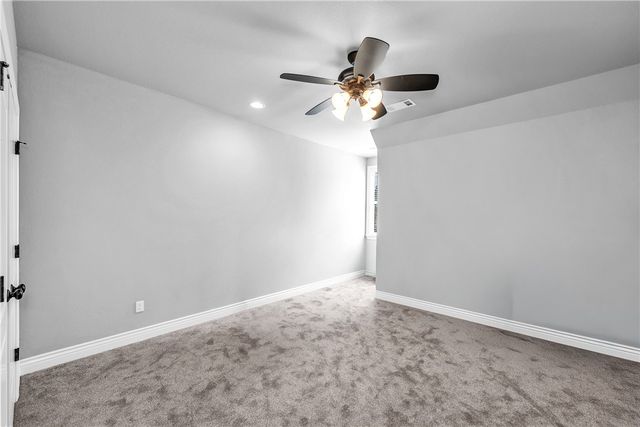 4010 NE Miner Court, Bentonville, AR 72712