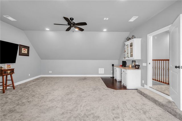 4010 NE Miner Court, Bentonville, AR 72712