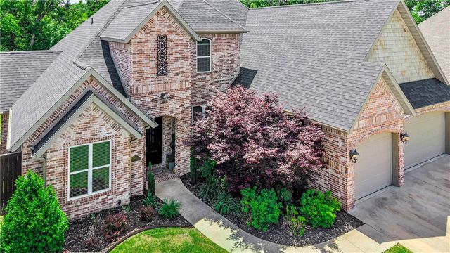 4010 NE Miner Court, Bentonville, AR 72712