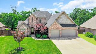 4010 NE Miner Court, Bentonville, AR 72712