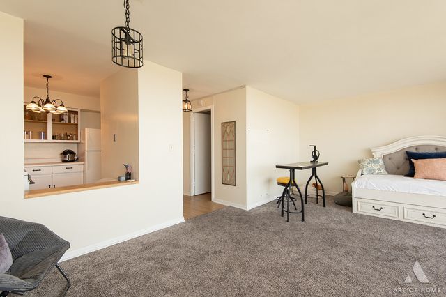 3001 S Michigan Avenue 2406, Chicago, IL 60616