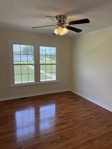 244 James Stafford Rd, Gainesboro, TN 38562