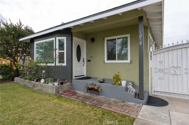1218 W Mauretania, Wilmington, CA 90744