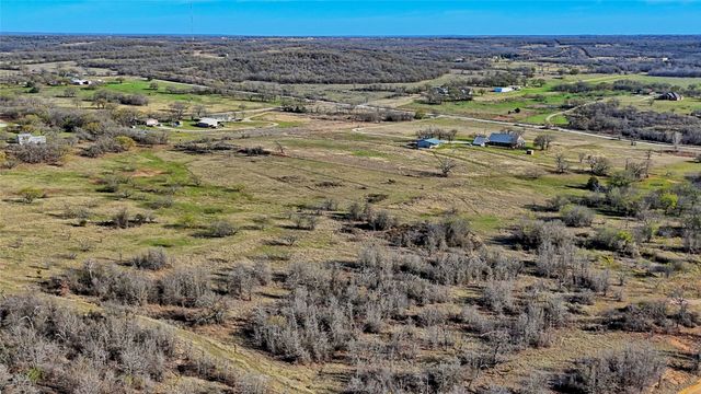 4460 Hildreth Pool Road, Bowie, TX 76230