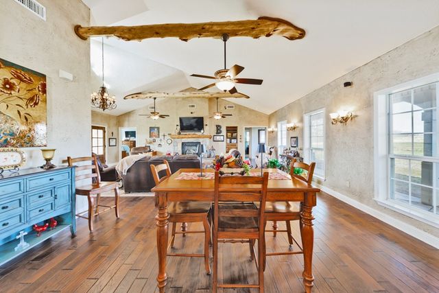 4460 Hildreth Pool Road, Bowie, TX 76230