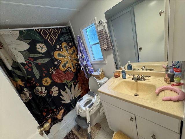 17336 PALM DRIVE, Montverde, FL 34756