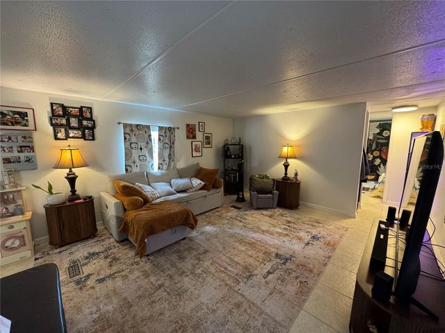 17336 PALM DRIVE, Montverde, FL 34756