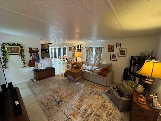 17336 PALM DRIVE, Montverde, FL 34756