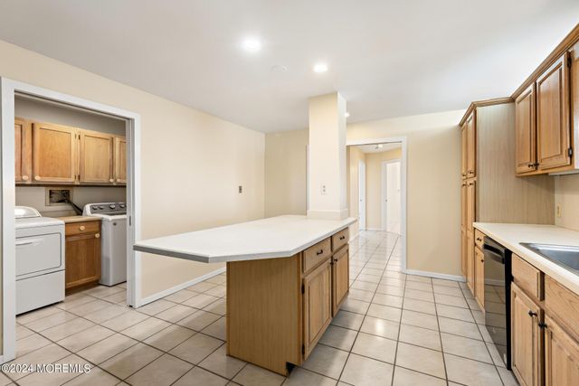 300 Ocean Avenue, D5, Long Branch, NJ 07740