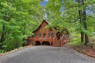 71 Lawrence Drive, Murphy, NC 28906