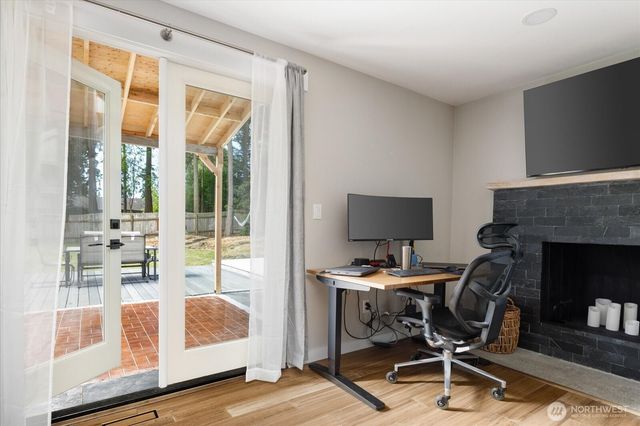 1565 SW Putnam Drive, Oak Harbor, WA 98277