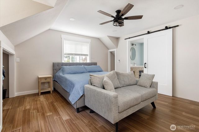 1565 SW Putnam Drive, Oak Harbor, WA 98277