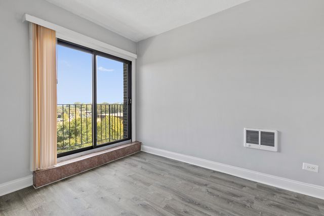 4520 N CLARENDON Avenue 502, Chicago, IL 60640