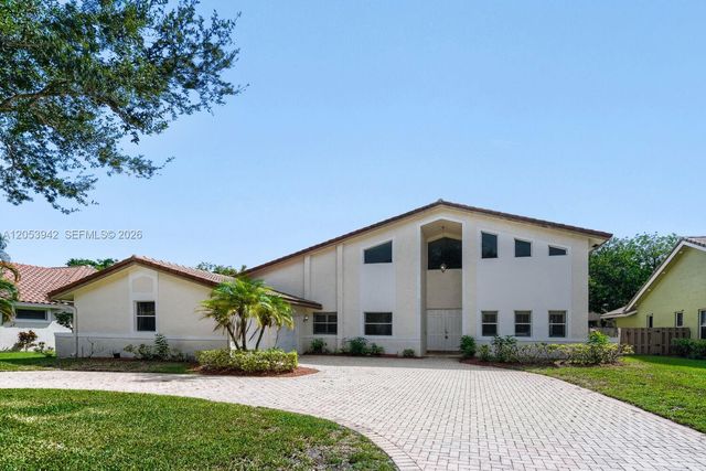 4433 NW 67th Ave, Coral Springs, FL 33067