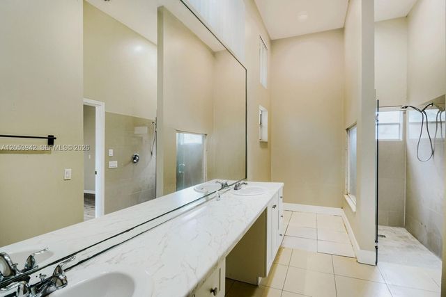 4433 NW 67th Ave, Coral Springs, FL 33067