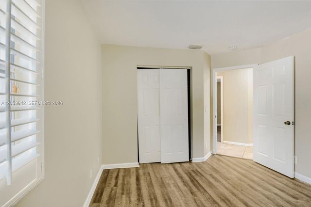 4433 NW 67th Ave, Coral Springs, FL 33067