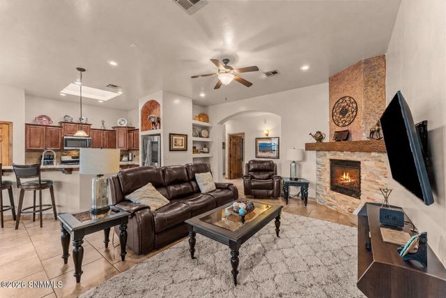 3860 Calle Arriba, Las Cruces, NM 88012