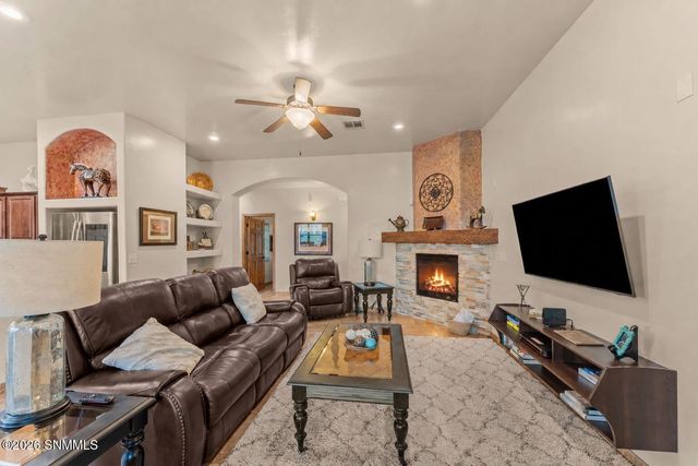 3860 Calle Arriba, Las Cruces, NM 88012