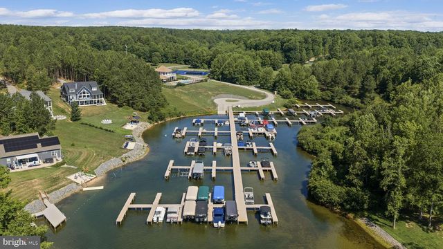 90 HOLLY CT, Mineral, VA 23117