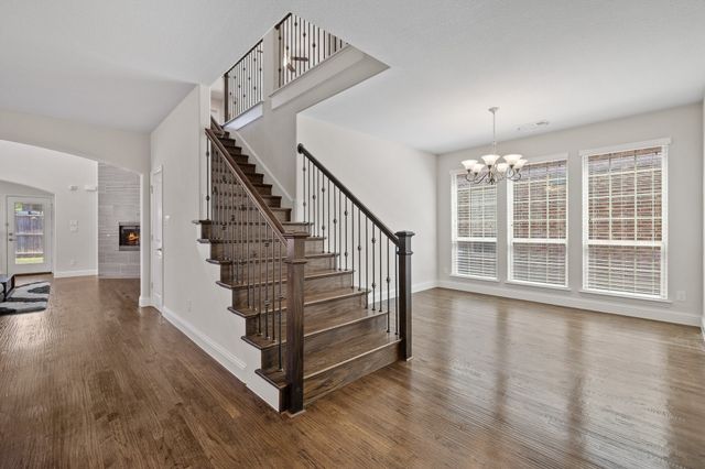 409 Palamedes Street, Lewisville, TX 75056