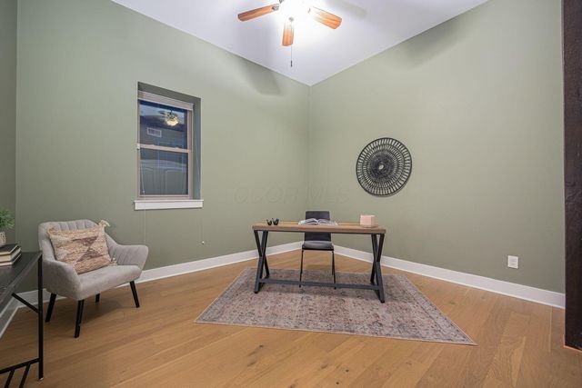 909 Gustavus Lane, B, Columbus, OH 43205