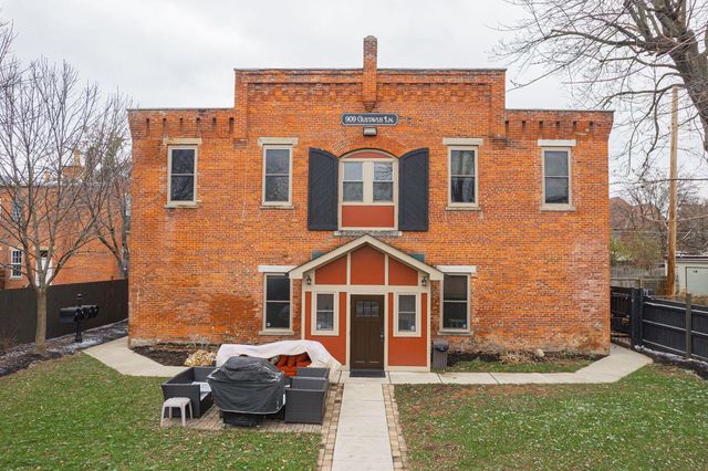 909 Gustavus Lane, B, Columbus, OH 43205