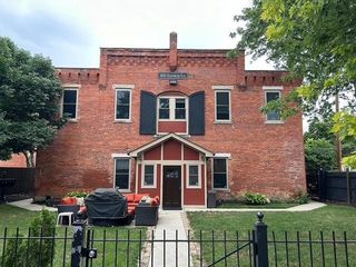 909 Gustavus Lane, B, Columbus, OH 43205