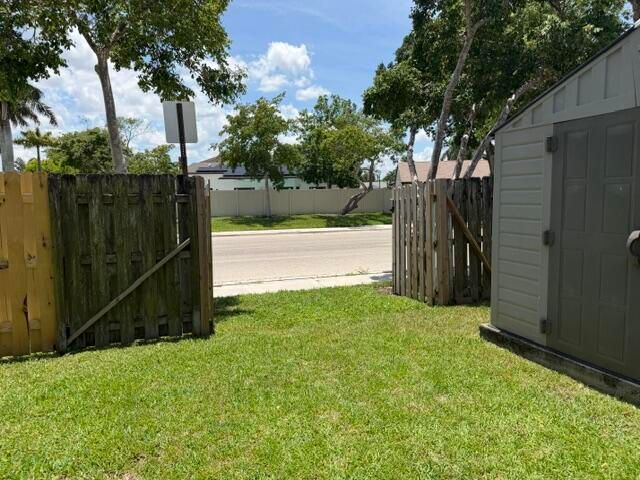 924 CUMBERLAND Terrace, Davie, FL 33325