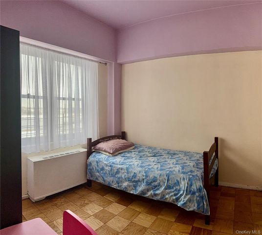 61-20 Grand Central Parkway C 1502, Forest Hills, NY 11375