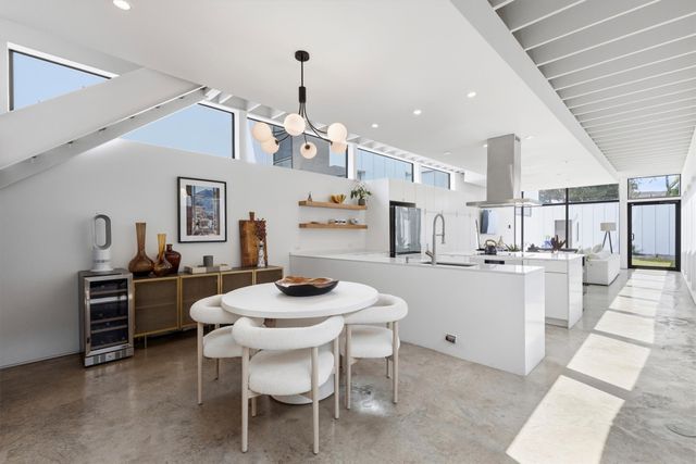 4322 Deere Street, Dallas, TX 75204
