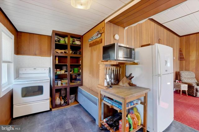 5241 ANDERSON RD, Stewartstown, PA 17363