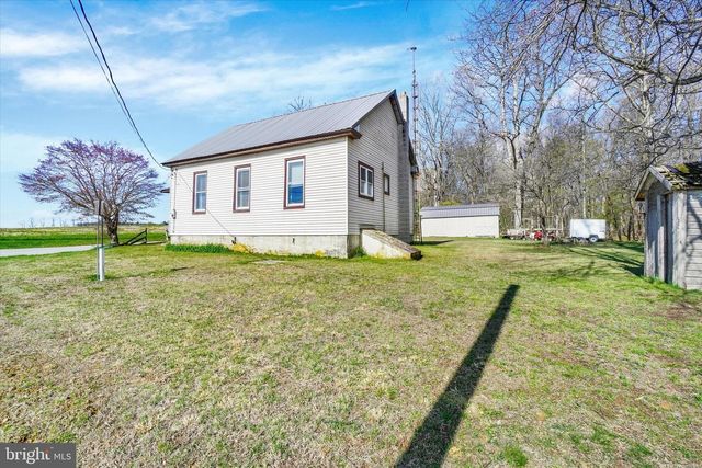 5241 ANDERSON RD, Stewartstown, PA 17363