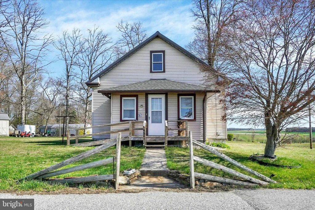 5241 ANDERSON RD, Stewartstown, PA 17363