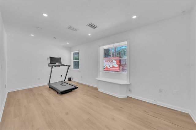 314 W FRANCES AVENUE, Tampa, FL 33602