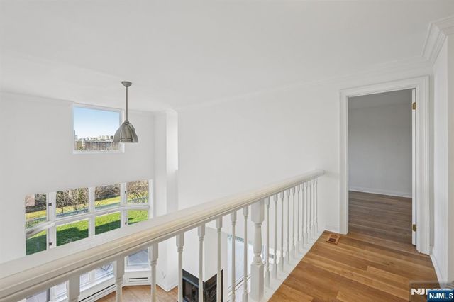 316 Thornton Court T316, Edgewater, NJ 07020