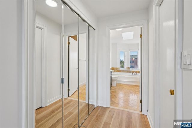 316 Thornton Court T316, Edgewater, NJ 07020