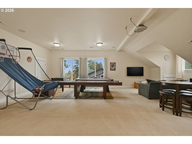 8145 Sw 57TH Ave, Portland, OR 97219