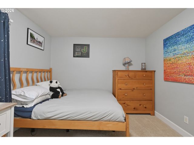 8145 Sw 57TH Ave, Portland, OR 97219