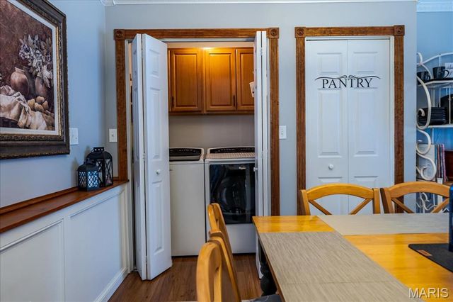 1400 Redwood Dr, St Clair, MO 63077