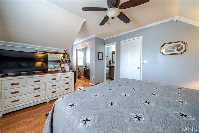 1400 Redwood Dr, St Clair, MO 63077