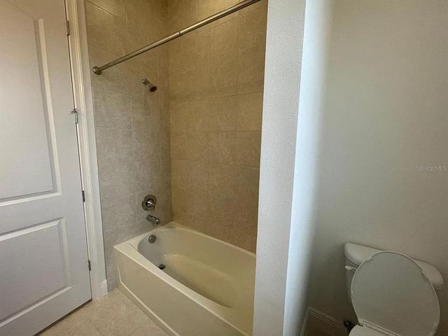 2861 WILLOWSEED LANE, St Cloud, FL 34772