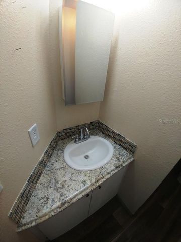 2162 1ST AVENUE N, St Petersburg, FL 33713